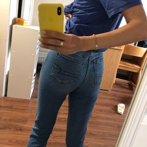 american eagle mom jeans